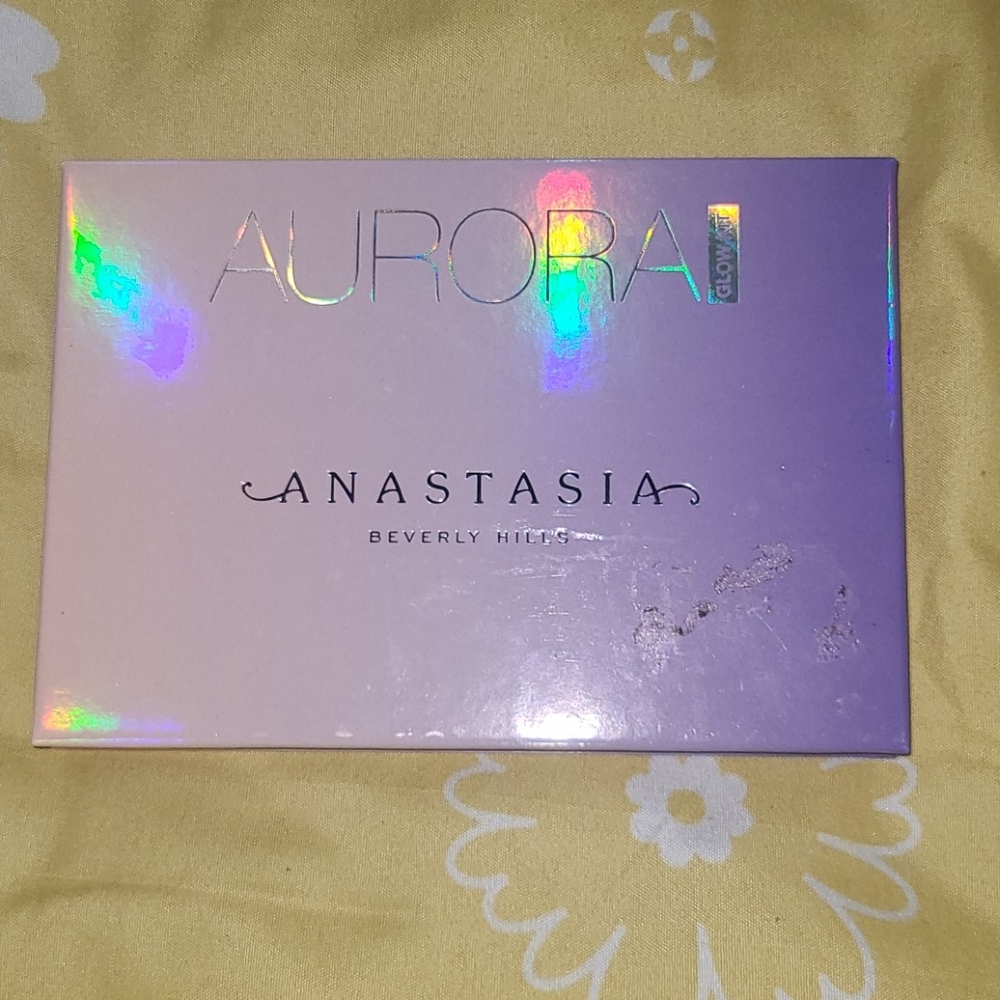 Anastasia Beverly Hills Aurora Glow Kit